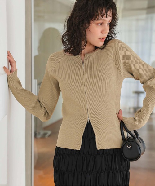 美品✨近年 フォクシー Turtle Zip セーター ニット 前後2way titivate（ティティベイト） ニット セーター 前後2wayダブルジップ