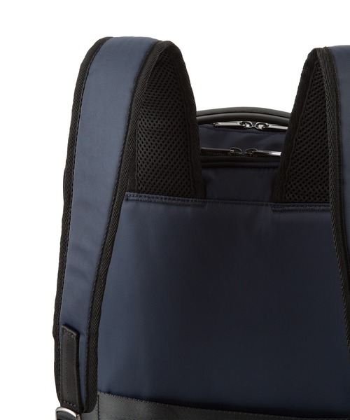 World Traveler ビジネスバッグ サビオ B4サイズ収納可能 15.6inchPC