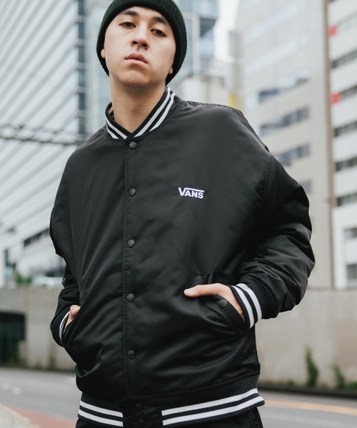 VANS（ヴァンズ） スタジャン S ブラック×ホワイト メンズ : ZOZOTOWN