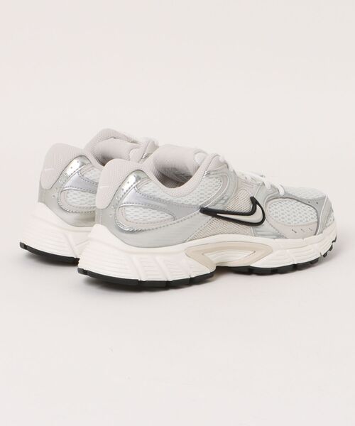 NIKE（ナイキ） スニーカー 「NIKE」ウィメンズV5 RNR レディース