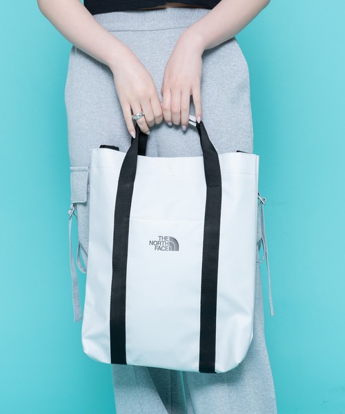 「THE NORTH FACE」 ショルダーバッグ ONE SIZE オリーブ メンズの画像