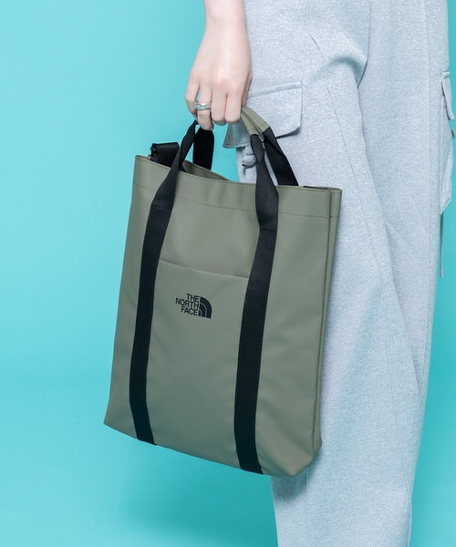 「THE NORTH FACE」 ショルダーバッグ ONE SIZE オリーブ メンズの画像