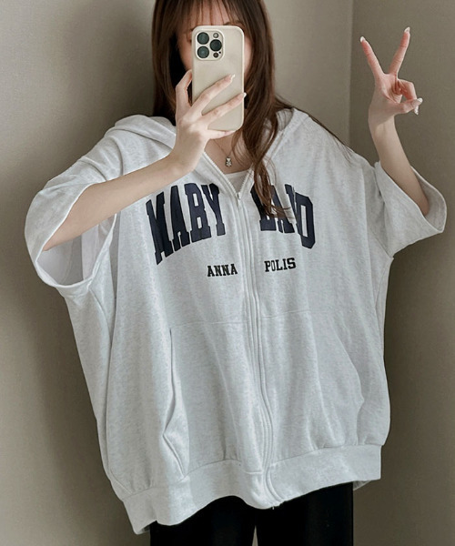 Smyeon レース付きコンパクトジップフーディー　ホワイト　パーカー Smyeon（スミョン）の「Compact lace zip hoodie / レース付き