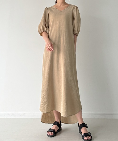 JUNOAH ワンピース シボ加工バックオープンVネックワンピース