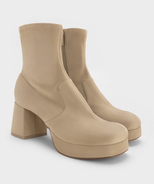 CHARLES ＆ KEITH（チャールズ&キース） ブーツ プラットフォーム