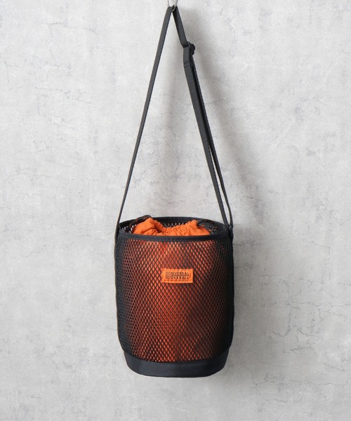 UNIVERSAL OVERALL（ユニバーサルオーバーオール） ショルダーバッグ