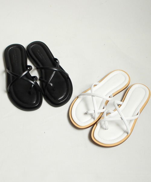 CORSO ROMA,9 サンダル ROMA 9 / トングフラットサンダル