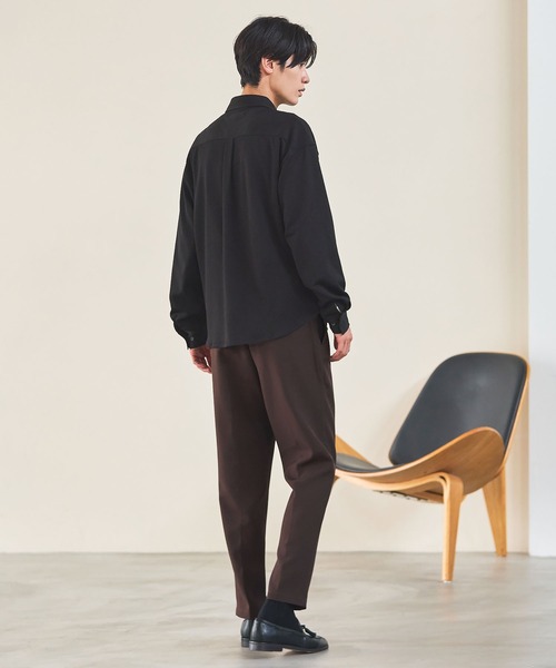 minä perhonen 黒プリーツ長袖シャツ ESSENTIALS WARDROBE シャツ ミクロリブプリーツ長袖ボタンシャツ