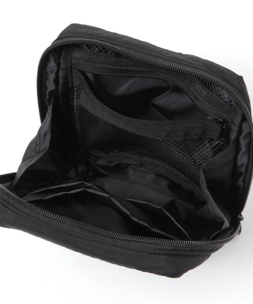 LAKOLE（ラコレ） ポーチ キルティングスクエアポーチ(M) / 151051