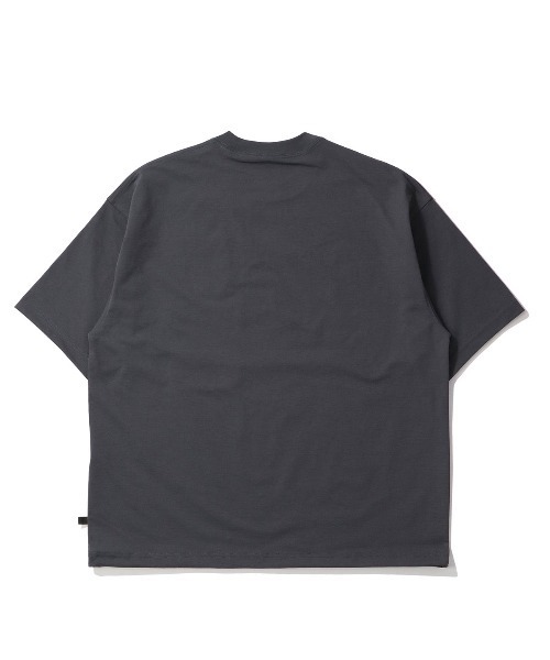 DAIWA PIER39 Tシャツ・カットソー ダークグレー A157725E0009 DAIWA PIER39 tシャツ TECH W/POCKET CREW TEE ダイワピア T