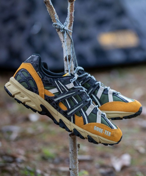 ASICS（アシックス） ローカットスニーカー 27cm イエロー メンズ