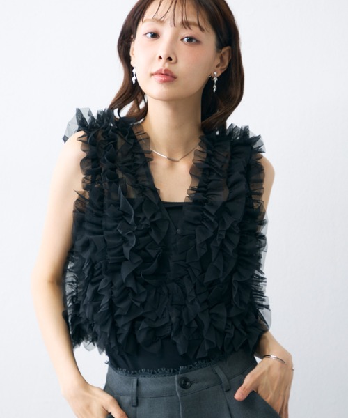 krahe（クレーエ） tシャツ チュールフリルボリュームベスト