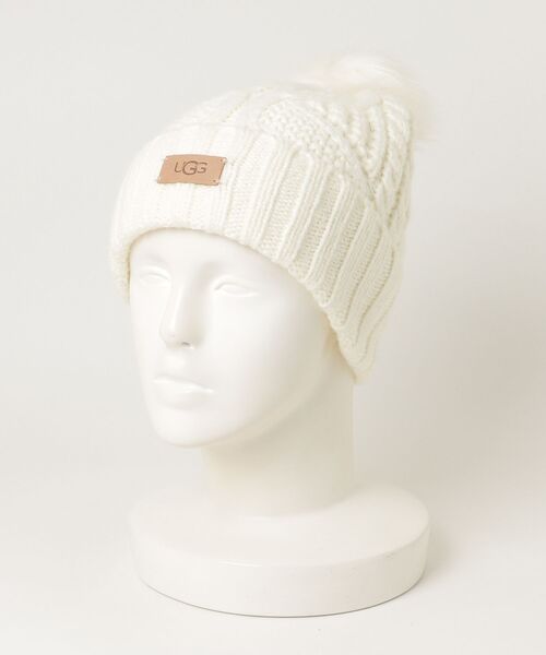 UGG 新品未使用 ベージュ ニット帽 UGG Australia（アグオーストラリア） 「UGG」 ニットキャップ
