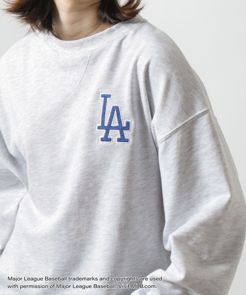 MLB トレーナー スウェット 「MLB」 バック チームロゴ 刺繍