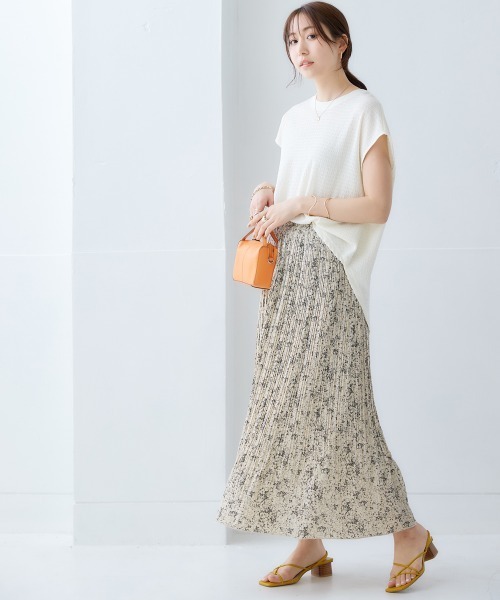 【未使用品】PLAN C 小花柄プリーツスカート 定価132000円 未使用品】PLAN C 小花柄プリーツスカート 定価132000円 - メルカリ
