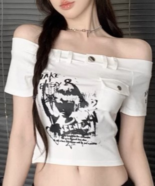 tシャツ A'GEM/9 × .kom 「.KOM/ドットケーオーエム」 リボンオフショルダートップ レディース A'GEM/9 × .kom 『.KOM/ドットケーオーエム』 リボンオフ