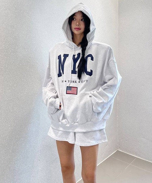 パーリーゲイツ レディースパーカー　星条旗　裏起毛　ロゴ刺繍 パーリーゲイツ レディースパーカー 星条旗 裏起毛 ロゴ刺繍