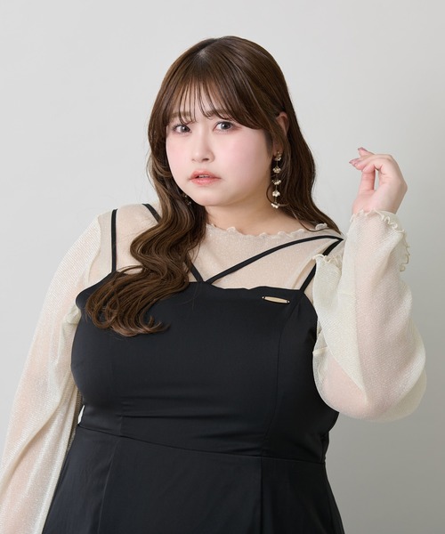 Louiosy ワンピース 「大きいサイズ」プレート付きティアード