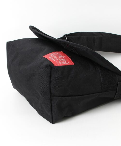 UNDERCOVER（アンダーカバー） メッセンジャーバッグ「manhattan