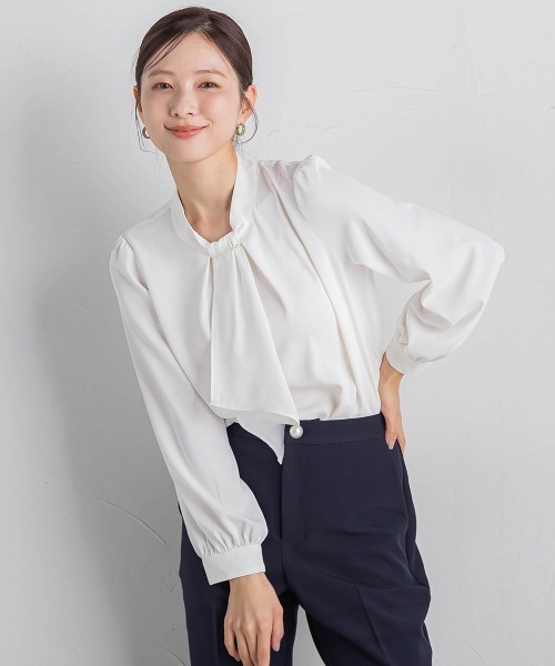 「QUEENS COURT」 長袖ブラウス M ネイビー レディースの画像