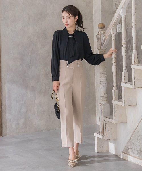「QUEENS COURT」 長袖ブラウス M ネイビー レディースの画像