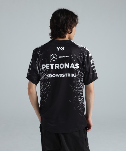 Y-3 tシャツ MERCEDES - AMG PETRONAS FORMULA 1 TEAM DRIVER SHORT