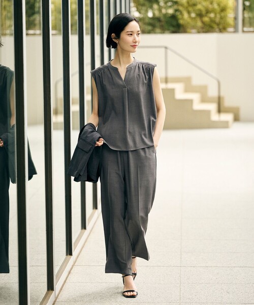 ワンピース キーネックブラウス＋ワイドパンツ ‐ウォッシャブル‐「A DAY IN THE LIFE」の画像