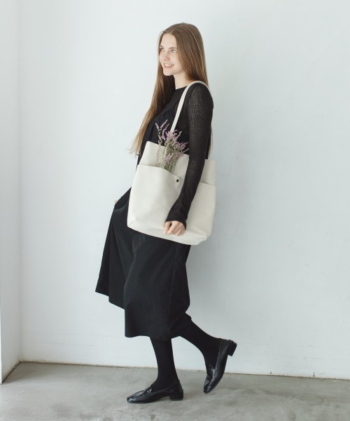 Per sist ence（パーシエンス） トートバッグ フェイクレザーシンプル