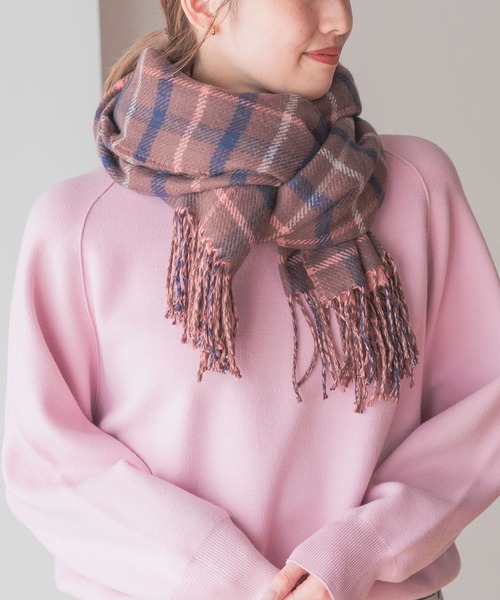 オブリ　ピンクボリュームストール ヂェン先生の日常着｜ボリュームショール ピンク - ファッション