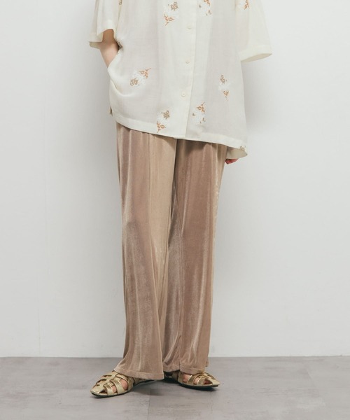 KBF（ケービーエフ） パンツ シャイニーイージーフレアパンツ