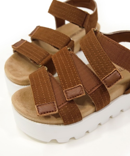 「Minnetonka」 フラットサンダル 8 ブラック レディース_画像8
