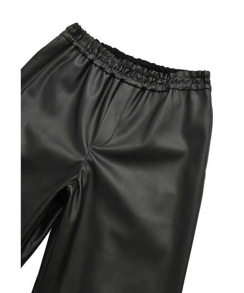 みど。1er Arrondissement フェイクレザーパンツ　未使用 1er Arrondissement パンツ フェイクレザーパンツ レディース