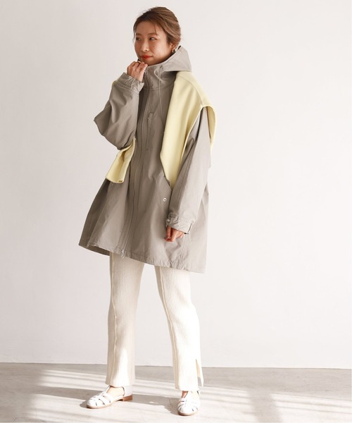 SLOBE IENA T/Cツイルフードブルゾン ベージュ マウンテンパーカー SLOBE IENA（スローブイエナ） マウンテンパーカー 38 ベージュ