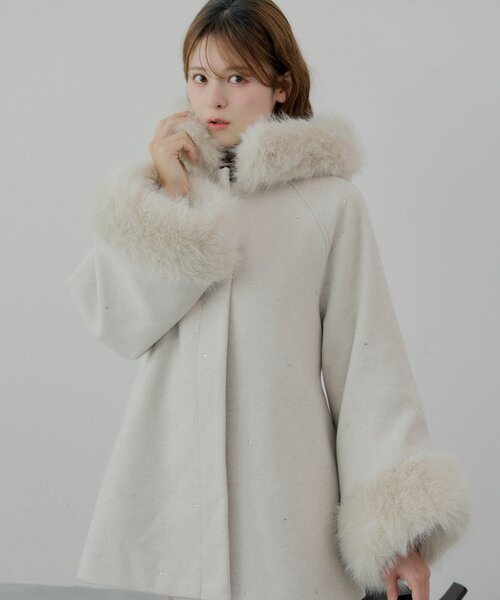 chico ファー襟ケープコート 新色追加】ファー襟ケープコート（ポンチョ）｜Chico（チコ）の