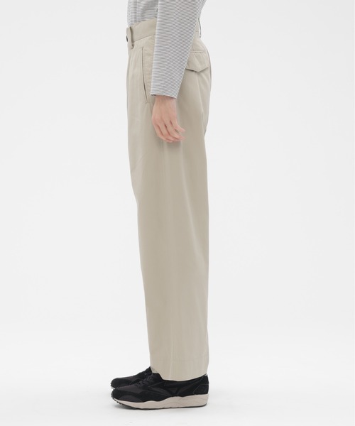 未使用品MARGARET HOWELL グレーベージュパンツサイズII MARGARET HOWELL（マーガレットハウエル） パンツ EGYPTIAN COTTON