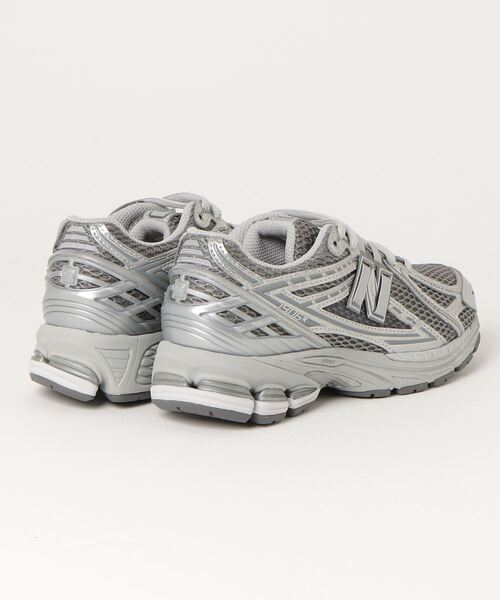 未使用　ニューバランス　メタリックシルバー　スニーカー　27.5 New Balance（ニューバランス） シューズ 26.0cm シルバー系その他3