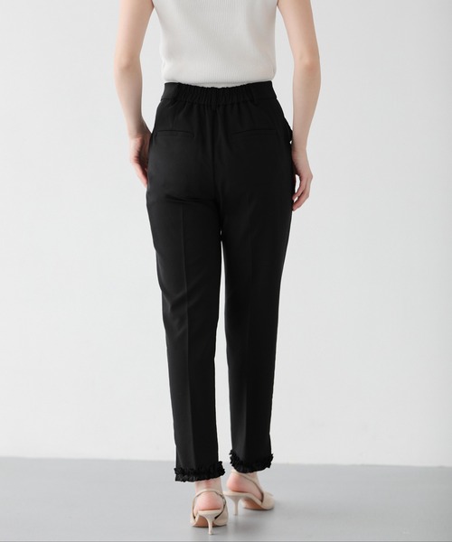 Fit more（フィットモア） パンツ フリルスリットテーパードパンツ