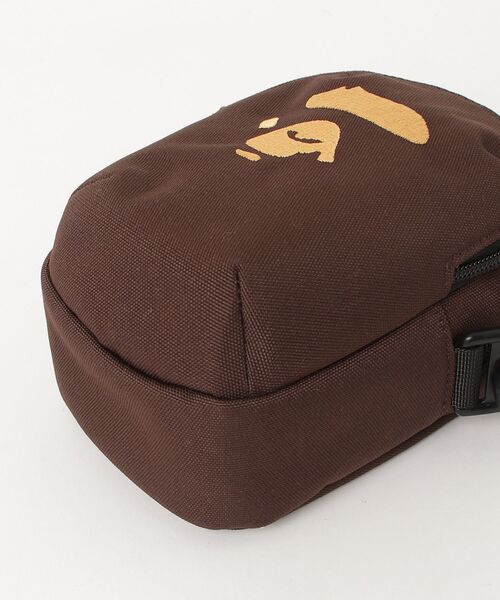 A BATHING APE（アベイシングエイプ） ショルダーバッグ APE HEAD
