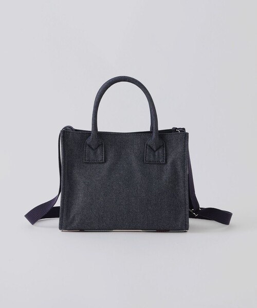 BLUE LABEL CRESTBRIDGE（ブルーレーベルクレストブリッジ