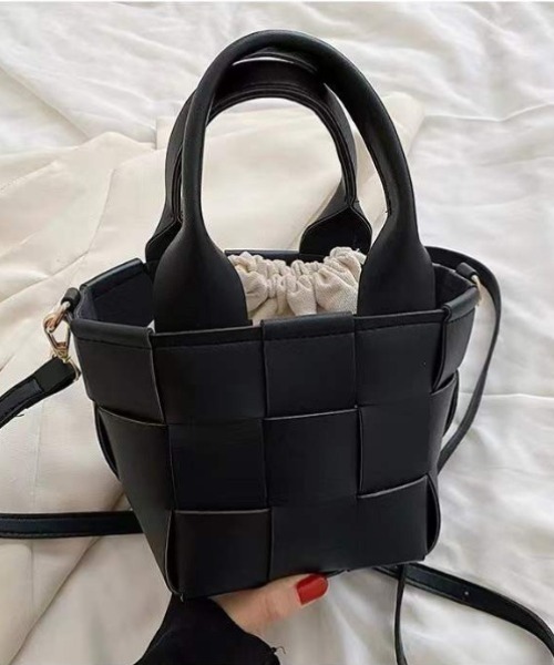 deux amour ショルダーバッグ バッグ 2wayクロス編みバッグ