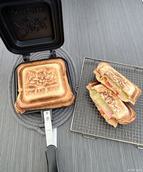 キッチン 「公式」トムとジェリー アルミ製ホットサンドパン