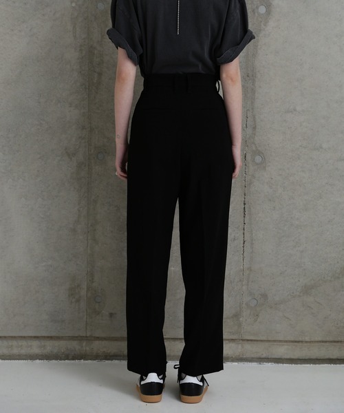 ローズバッド（ROSE BUD）/タックテーパードパンツ ROSE BUD（ローズバッド） パンツ タックテーパードパンツ レディース