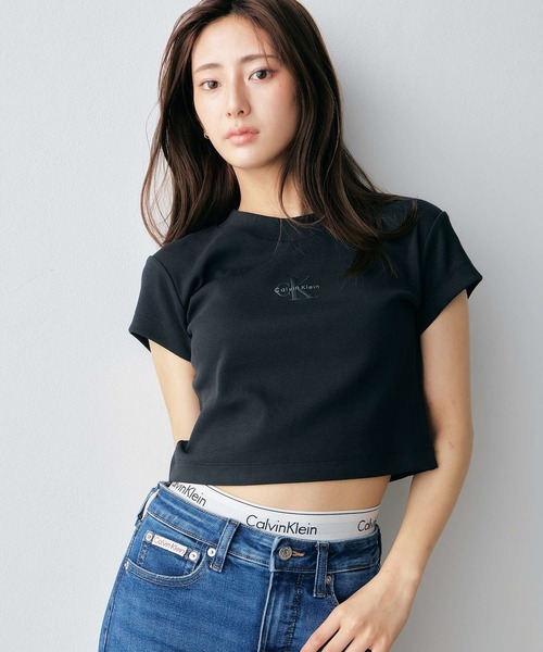 カルバンクラインモノグラム ロゴ ベイビーTシャツ Mサイズ Calvin Klein（カルバン・クライン） tシャツ モノグラム ベイビーT