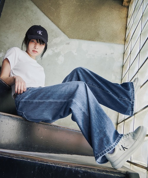   Jeans Monogram Baby レディース Tシャツ 半袖 Calvin Klein tシャツ モノグラム ベイビーTシャツ レディース