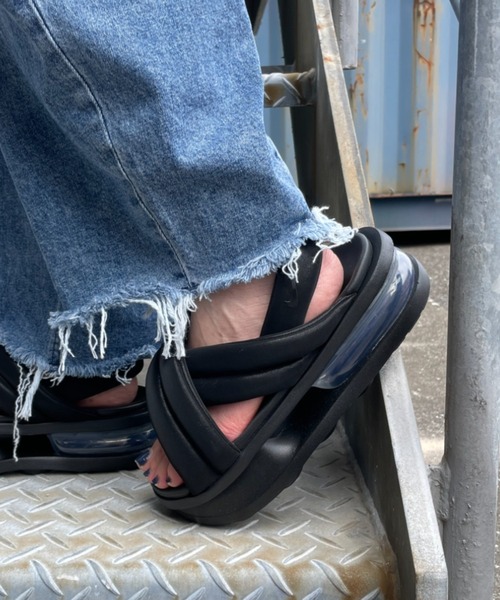 中古 Nike Women's Air Max Isla Sandal 22cm Nike Women's Air Max Isla Sandal 