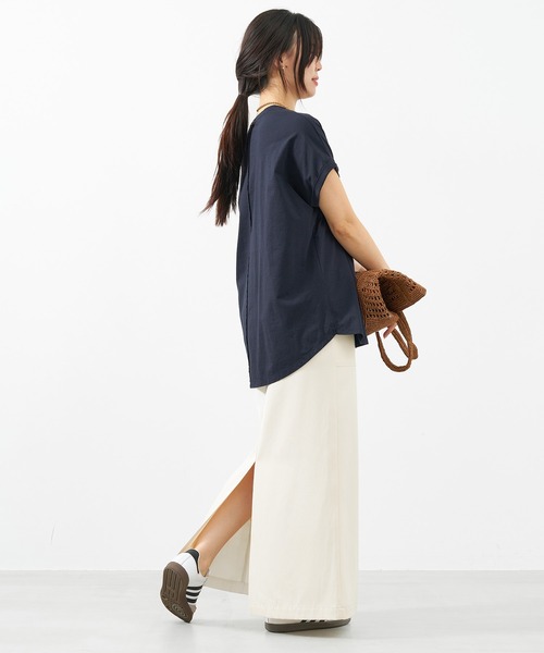 tシャツ MARCIA”ヘムラウンドロゴプリントT-shirt「2サイズ展開」 レディース MICA&DEAL tシャツ SHARON”ロゴヘムラウンドT-shirt「2サイズ