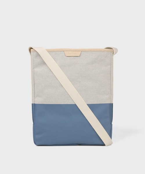Paul Smith（ポール・スミス） ショルダーバッグ “キャンバス