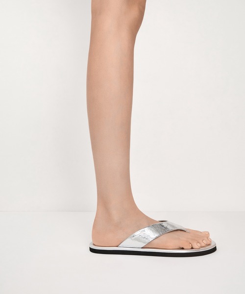 ★CHARLES&KEITH★Trinah トリーナ トングサンダル/送料込 CHARLES ＆ KEITH サンダル Trinah トリーナ トングサンダル