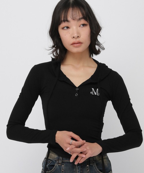 MUCENT（ムセント） ヘンリーネック tシャツ K-POPアイドル着用 MUCENT