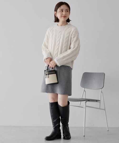 良品 AMERICAN HOLIC ニット M アイボリー ケーブル AMERICAN HOLIC（アメリカンホリック）の「配色ケーブルニットプル